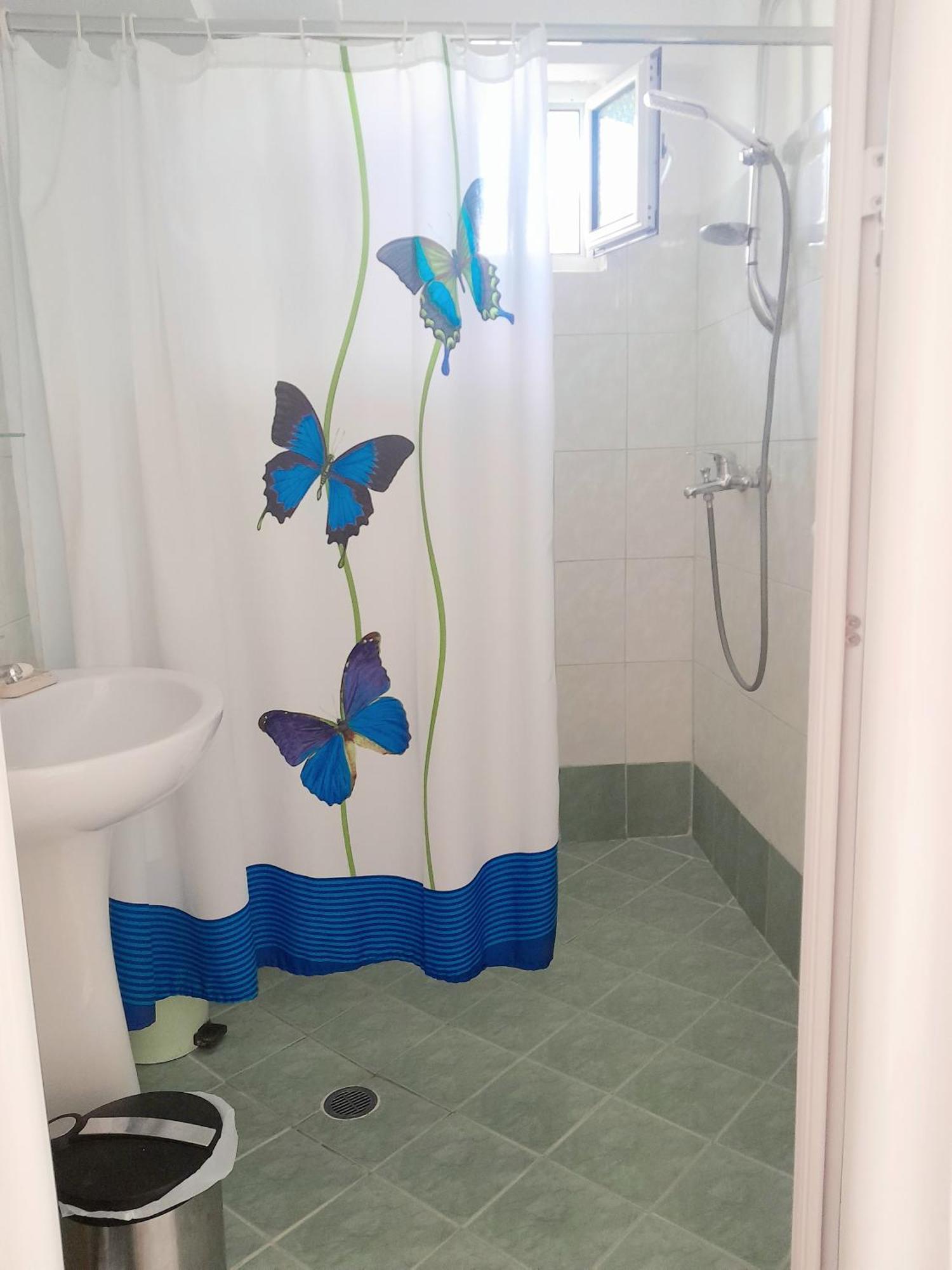 Lodge Gb Ksamil